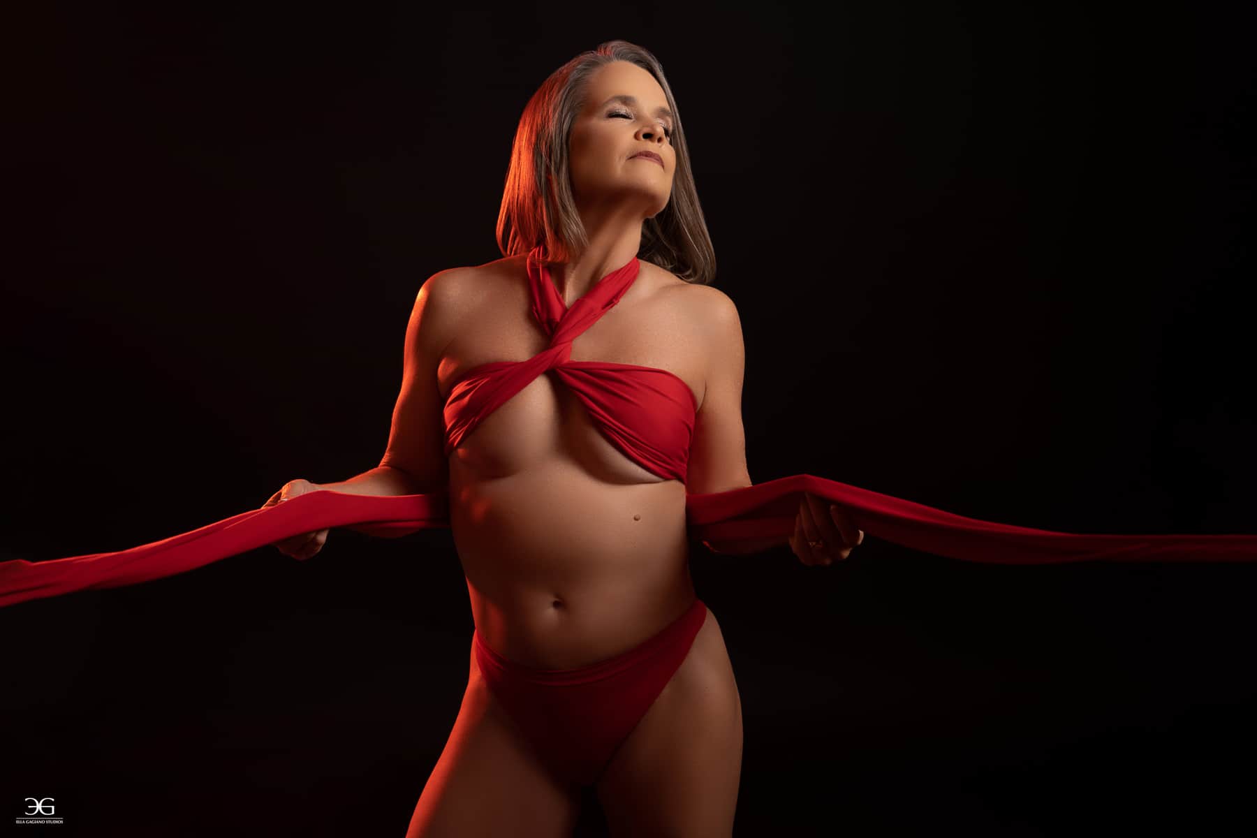 dramatic boudoir session, wedding anniversary gift
